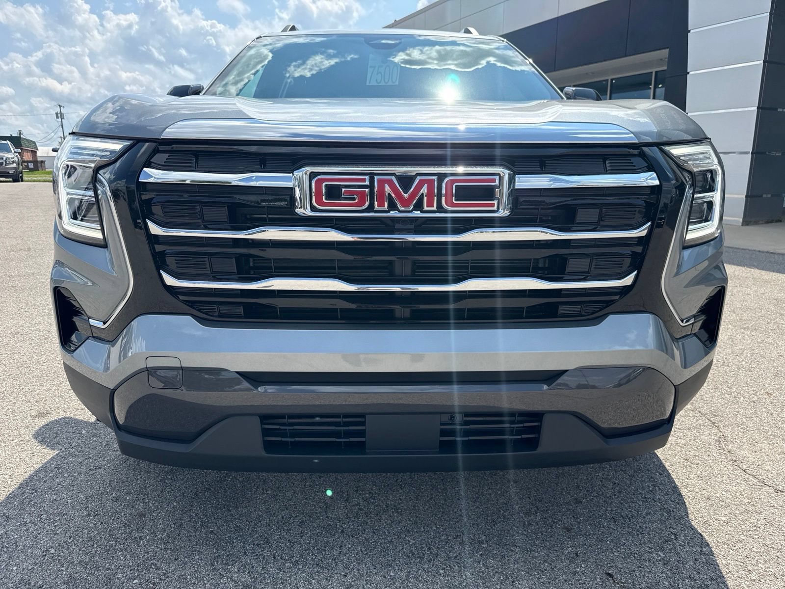 New 2027 GMC Terrain Elevation w/ Elevation Premium Package AWD/4WD image 4
