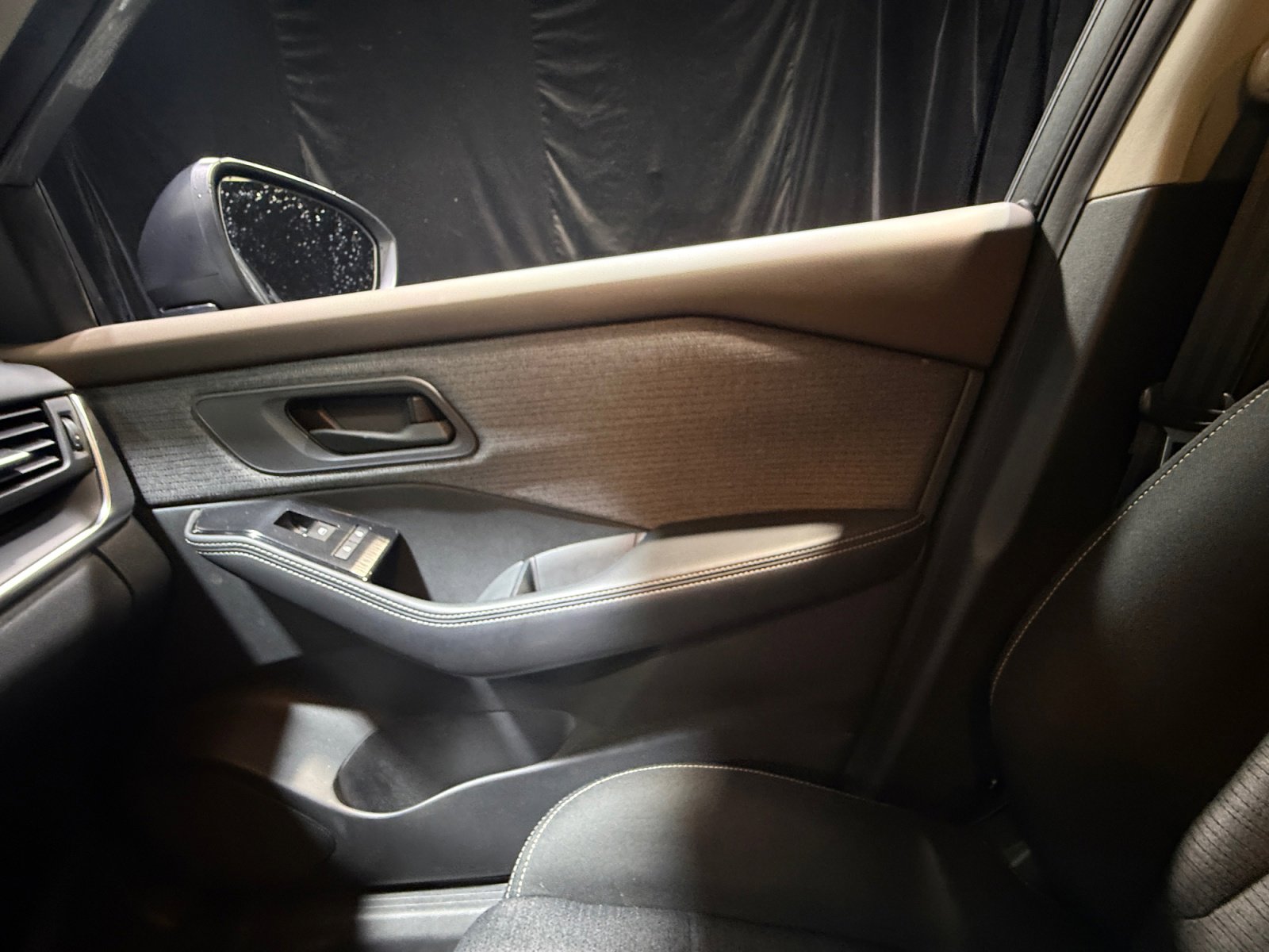 Used 2021 Nissan Rogue S image 16