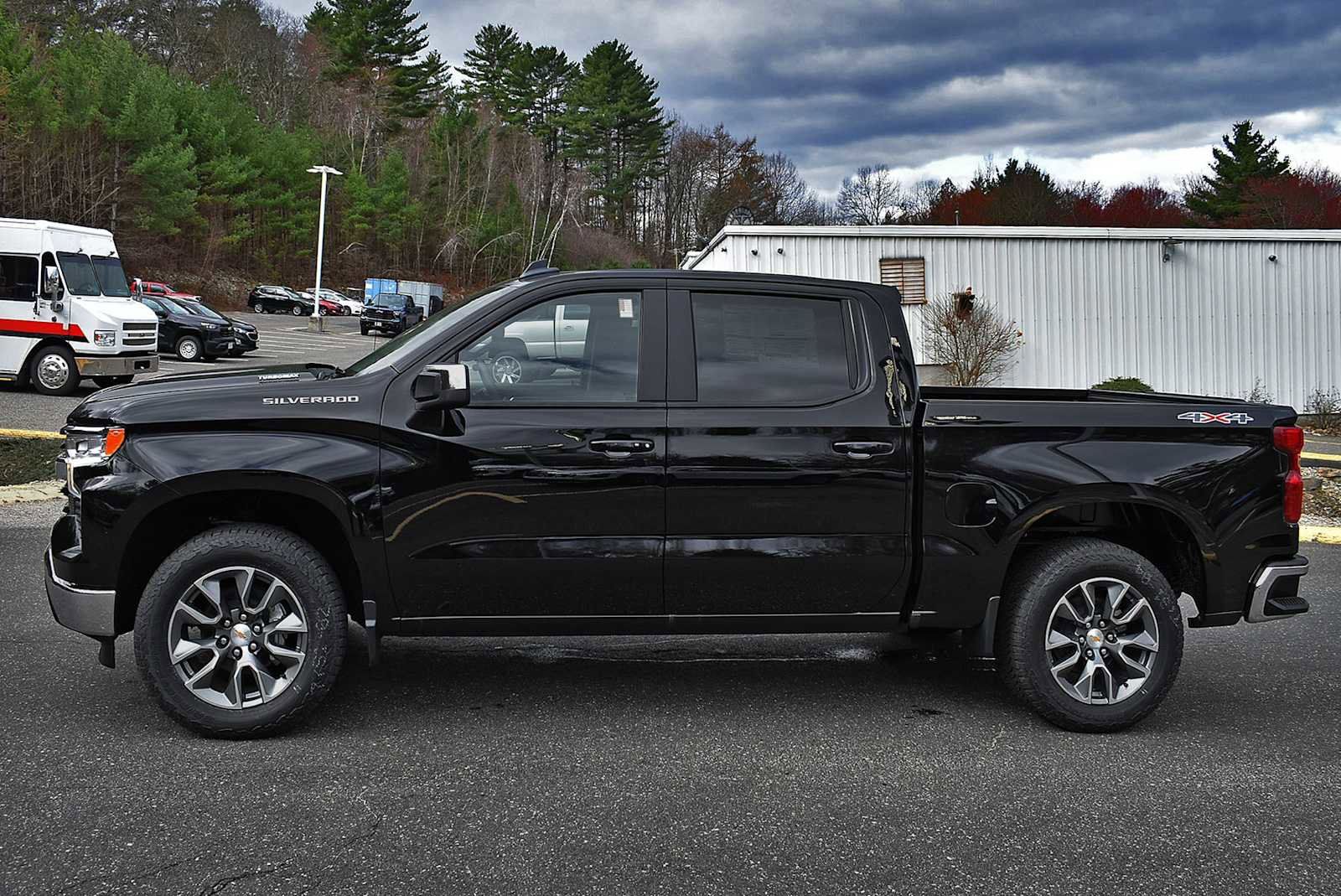 New 2026 Chevrolet Silverado 1500 LT AWD/4WD image 4