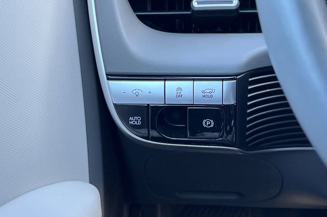 Certified 2024 Hyundai Ioniq 5 SEL image 37