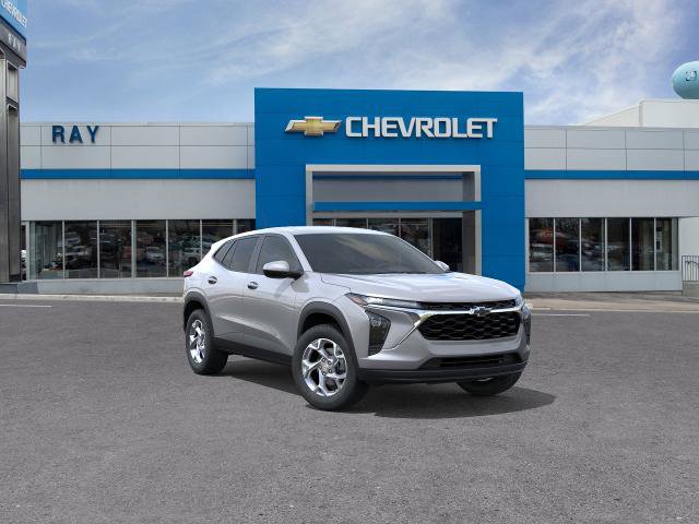 New 2026 Chevrolet Trax LS w/ LS Convenience Package FWD image 1