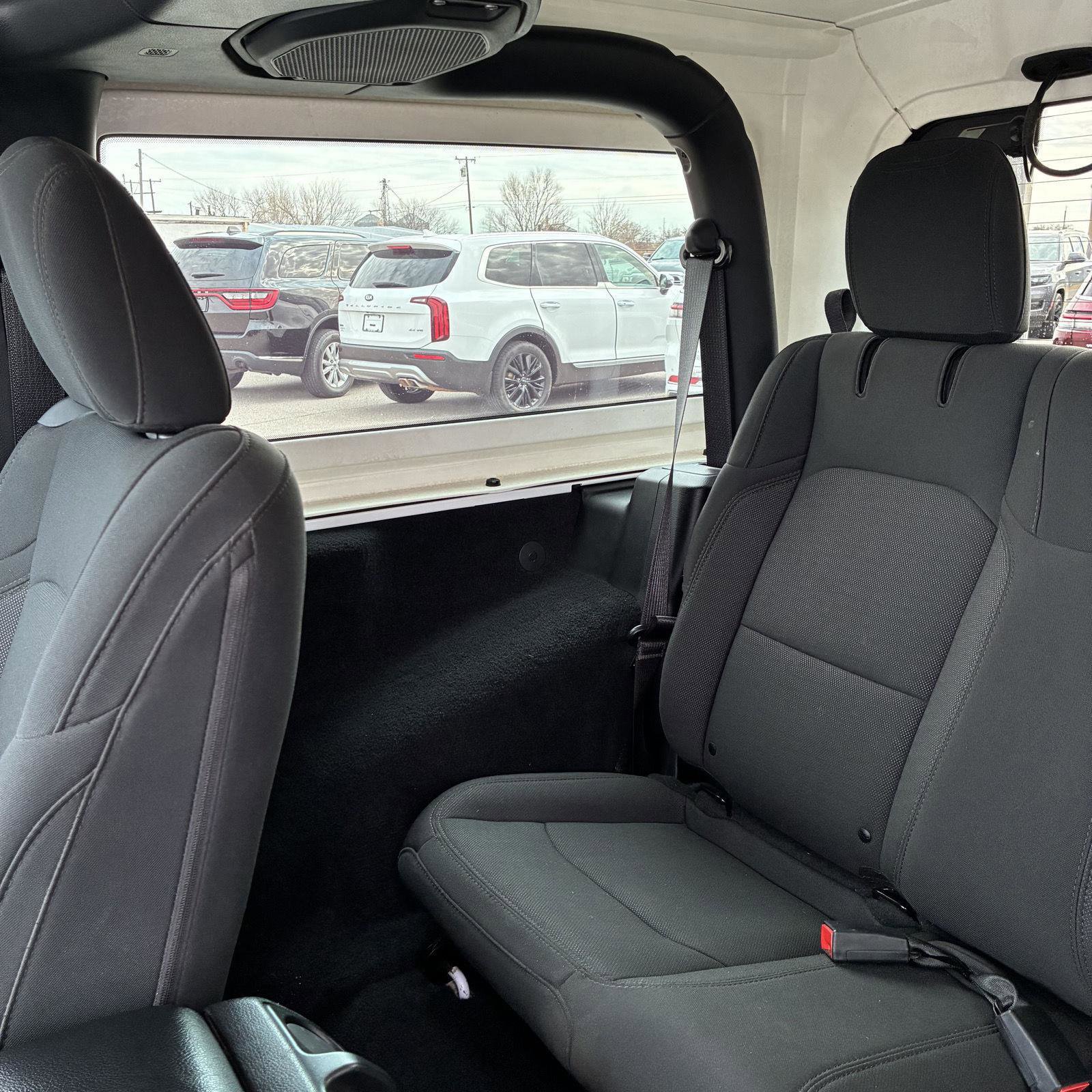 Used 2020 Jeep Wrangler Sport image 6