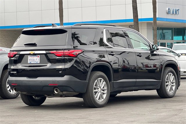 Used 2023 Chevrolet Traverse LT image 4