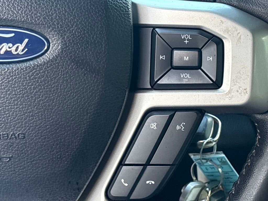 Used 2019 Ford F350 Lariat image 21