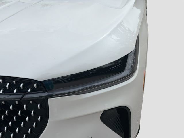 Used 2024 Lincoln Nautilus Reserve image 9