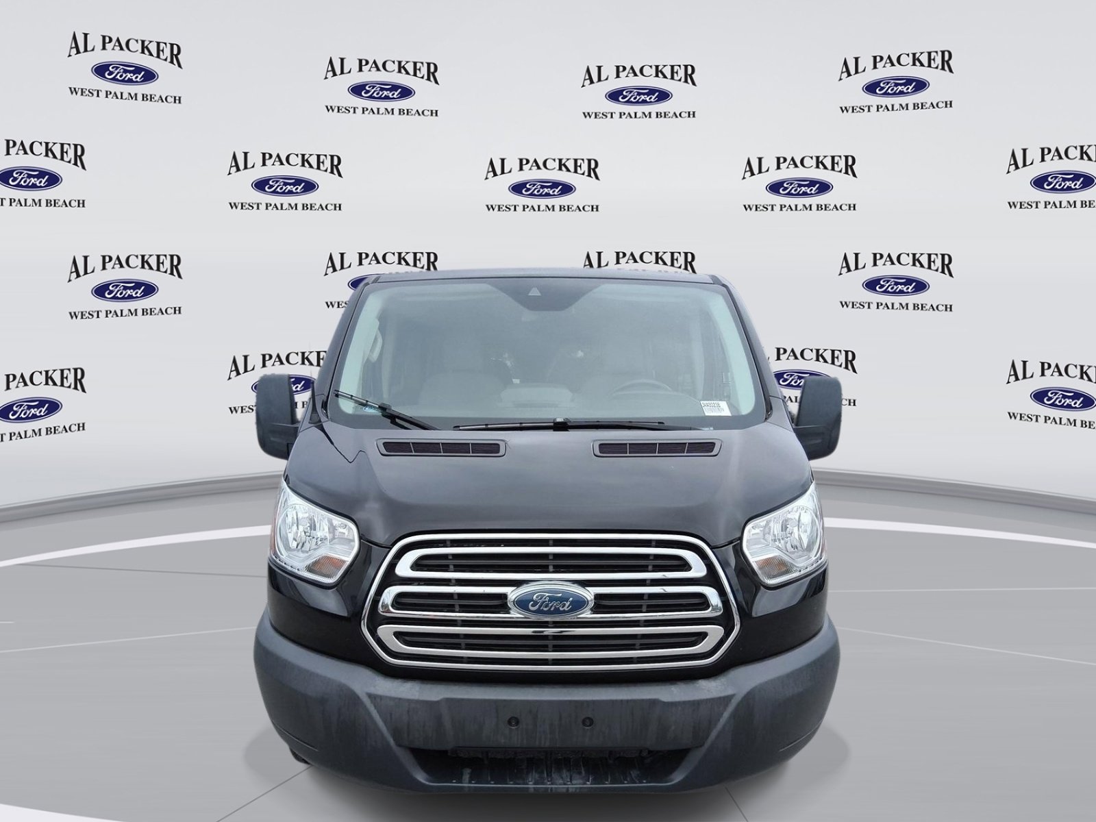 Used 2018 Ford Transit 350 XLT RWD image 8