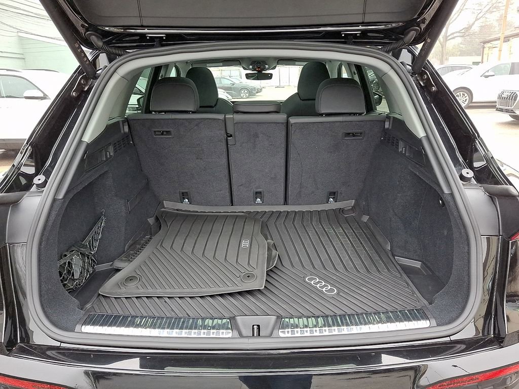 Used 2025 Audi Q5 Premium Plus w/ Premium Plus image 31