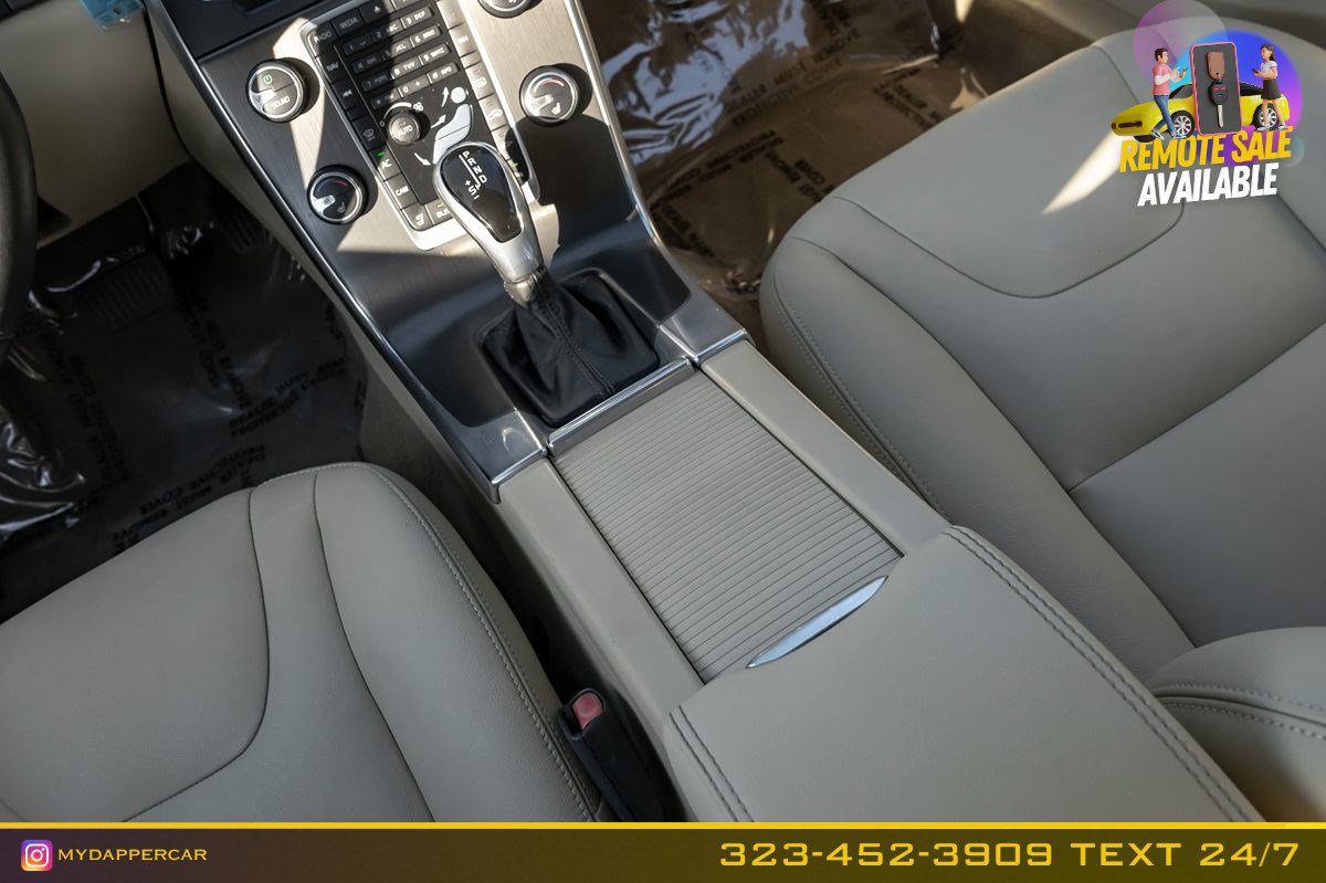 Used 2015 Volvo S60 T5 Platinum image 22