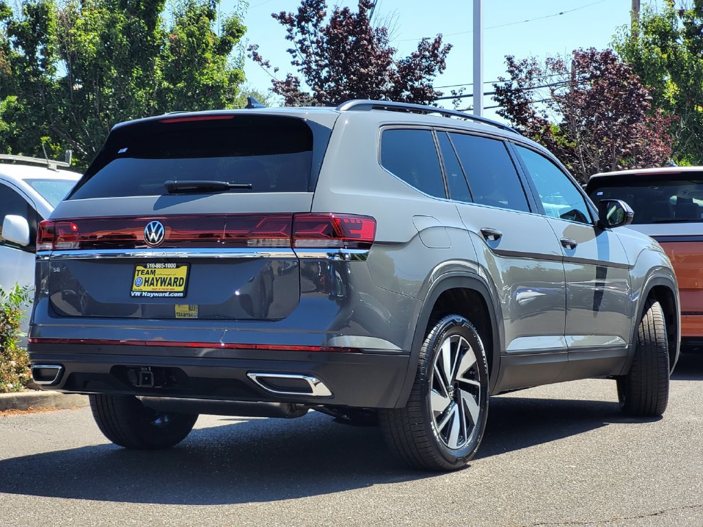 New 2026 Volkswagen Atlas SE FWD image 4
