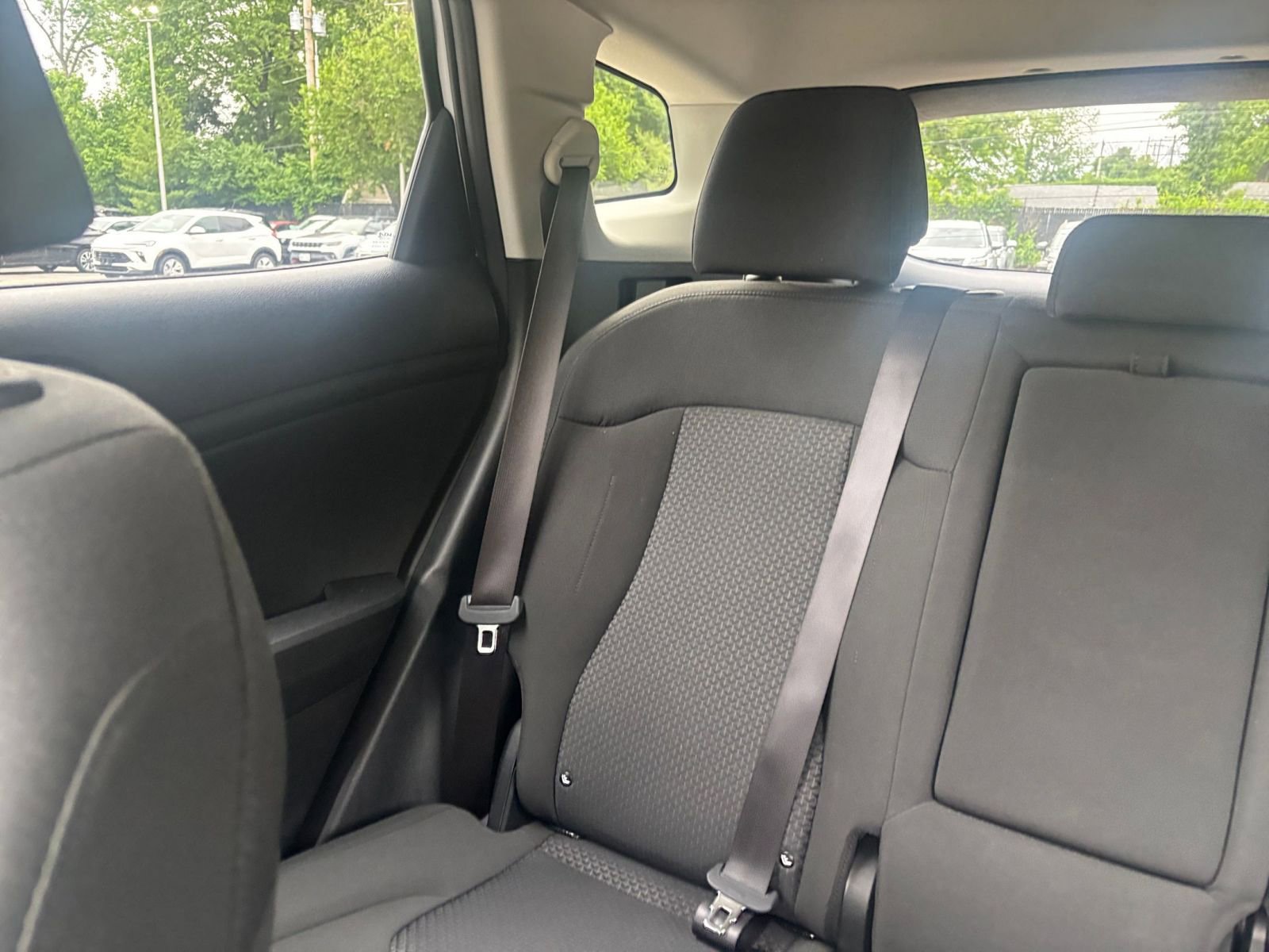 Used 2025 Kia Sportage LX FWD image 38
