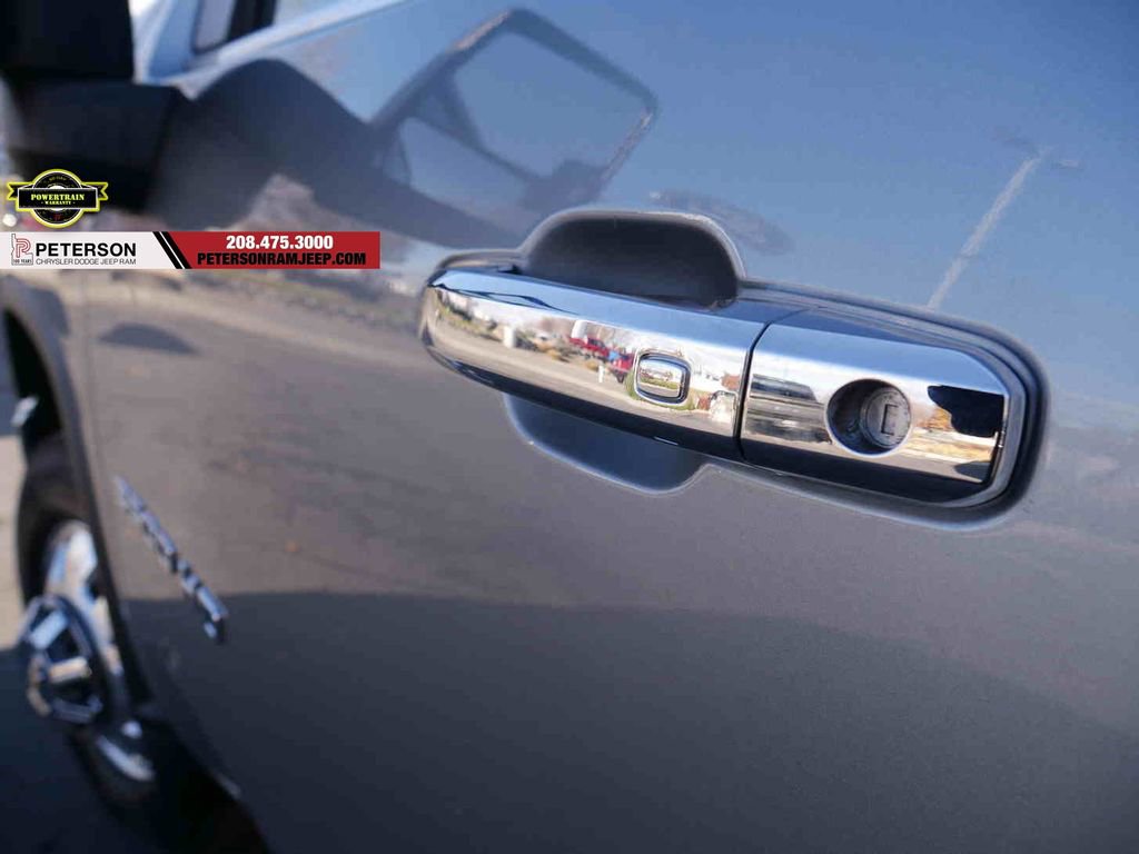 Used 2025 Chevrolet Silverado 3500 LTZ w/ LTZ Plus Package image 13