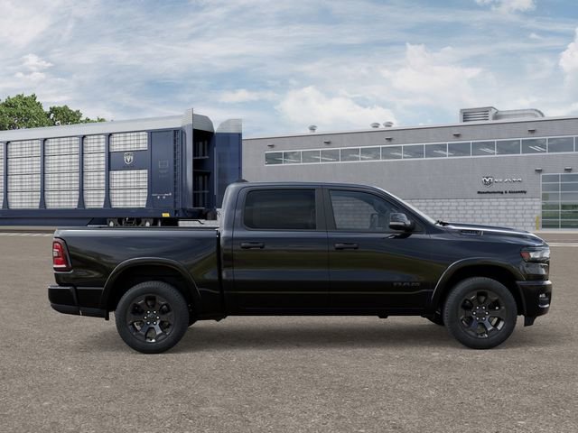 New 2026 RAM 1500 4x4 Crew Cab image 21