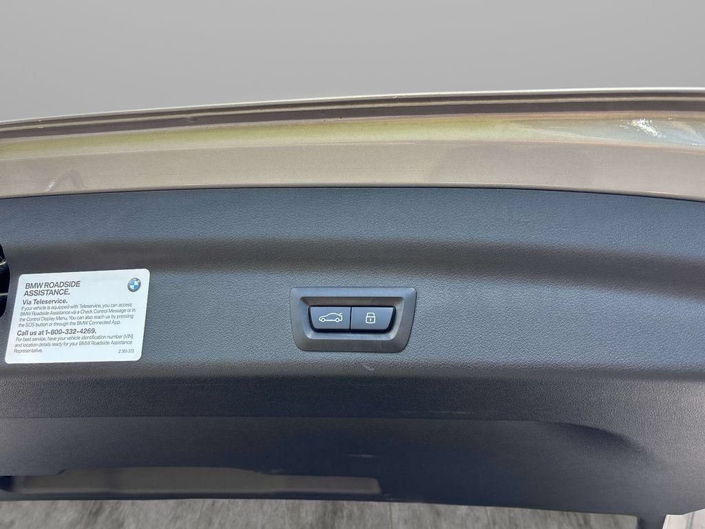 Used 2025 BMW X1 xDrive28i AWD/4WD image 16