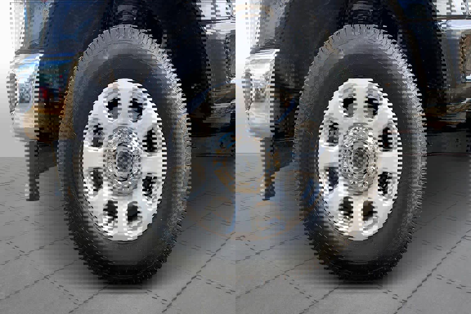 Used 2024 Ford F350 XLT w/ 360-Degree Camera Package image 10