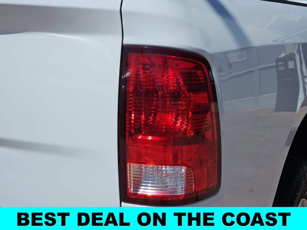 Used 2022 RAM 1500 Classic SLT w/ Electronics Group image 38