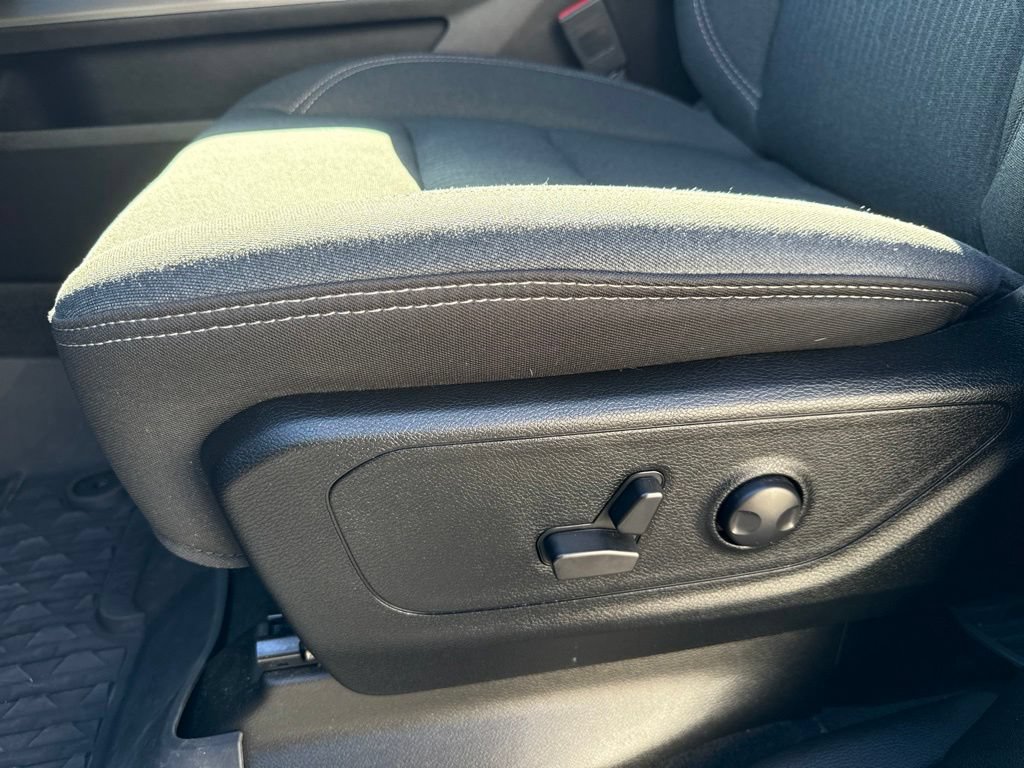 Used 2023 RAM 1500 Big Horn AWD/4WD image 23