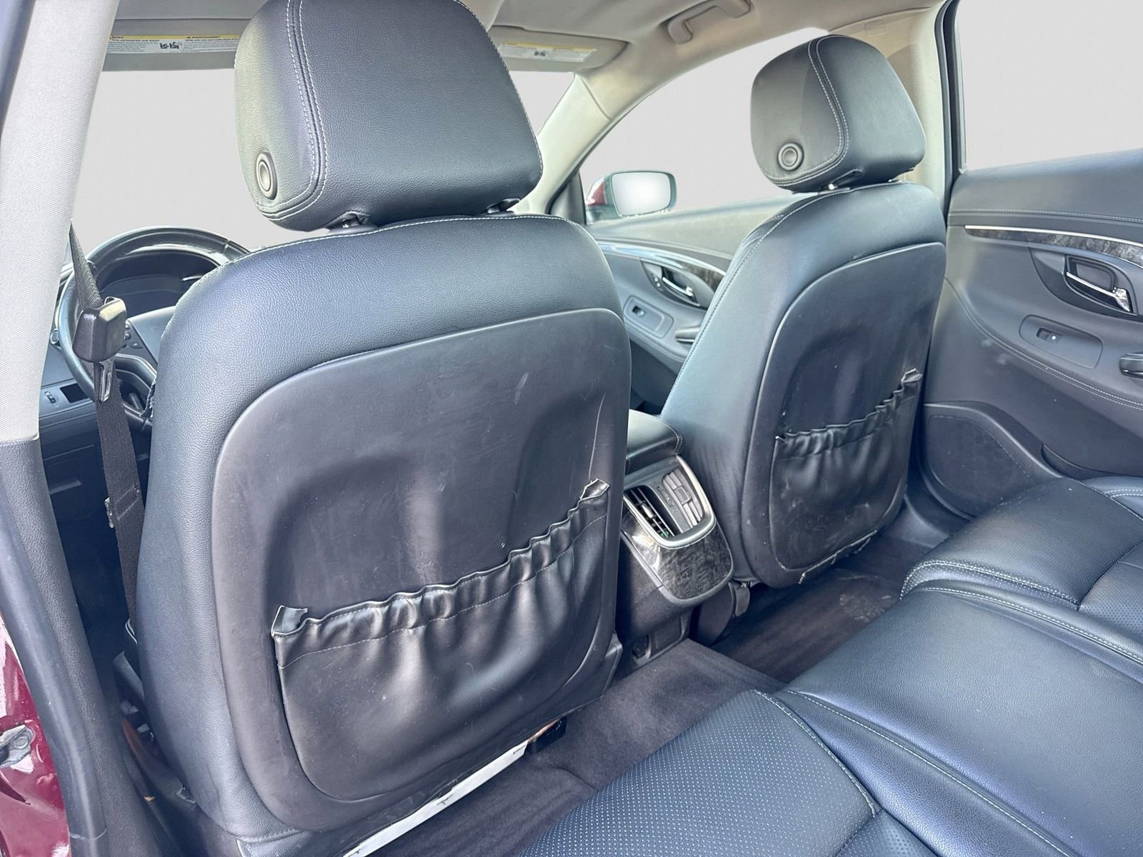 Used 2015 Buick LaCrosse FWD image 17