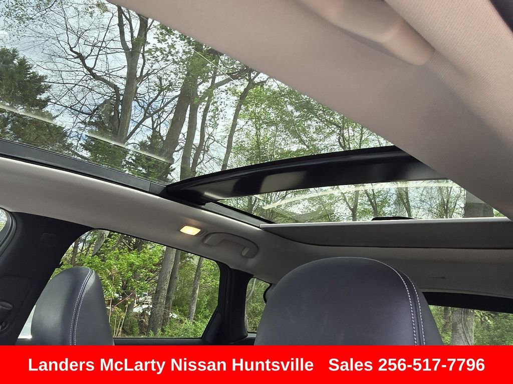 Used 2019 INFINITI QX50 Essential w/ Premium Heat Package image 18