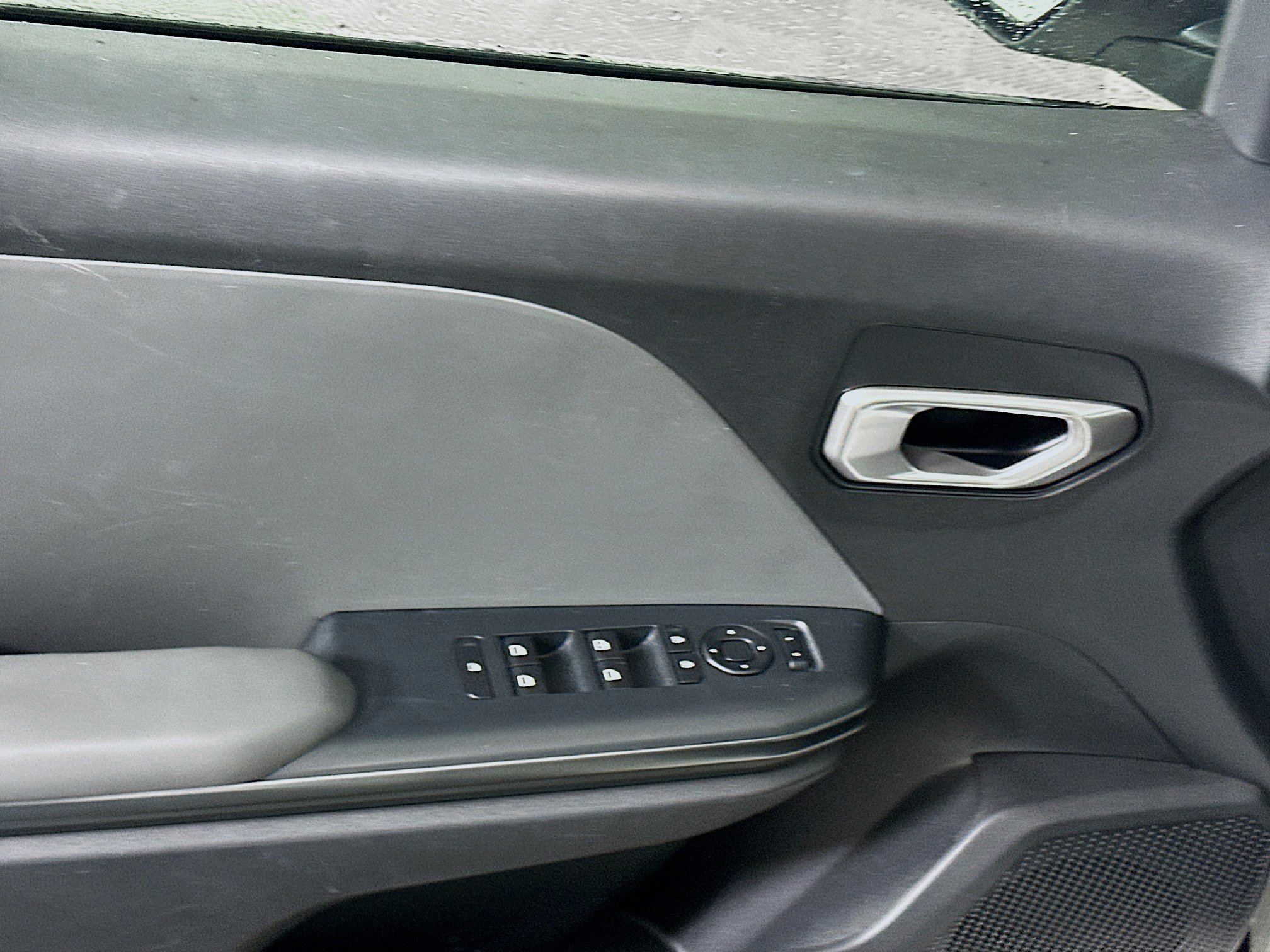 Used 2025 Kia K4 LXS image 15