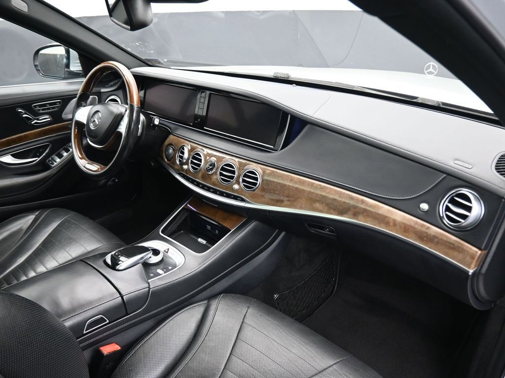 Used 2016 Mercedes-Benz S 550 4MATIC Sedan image 47