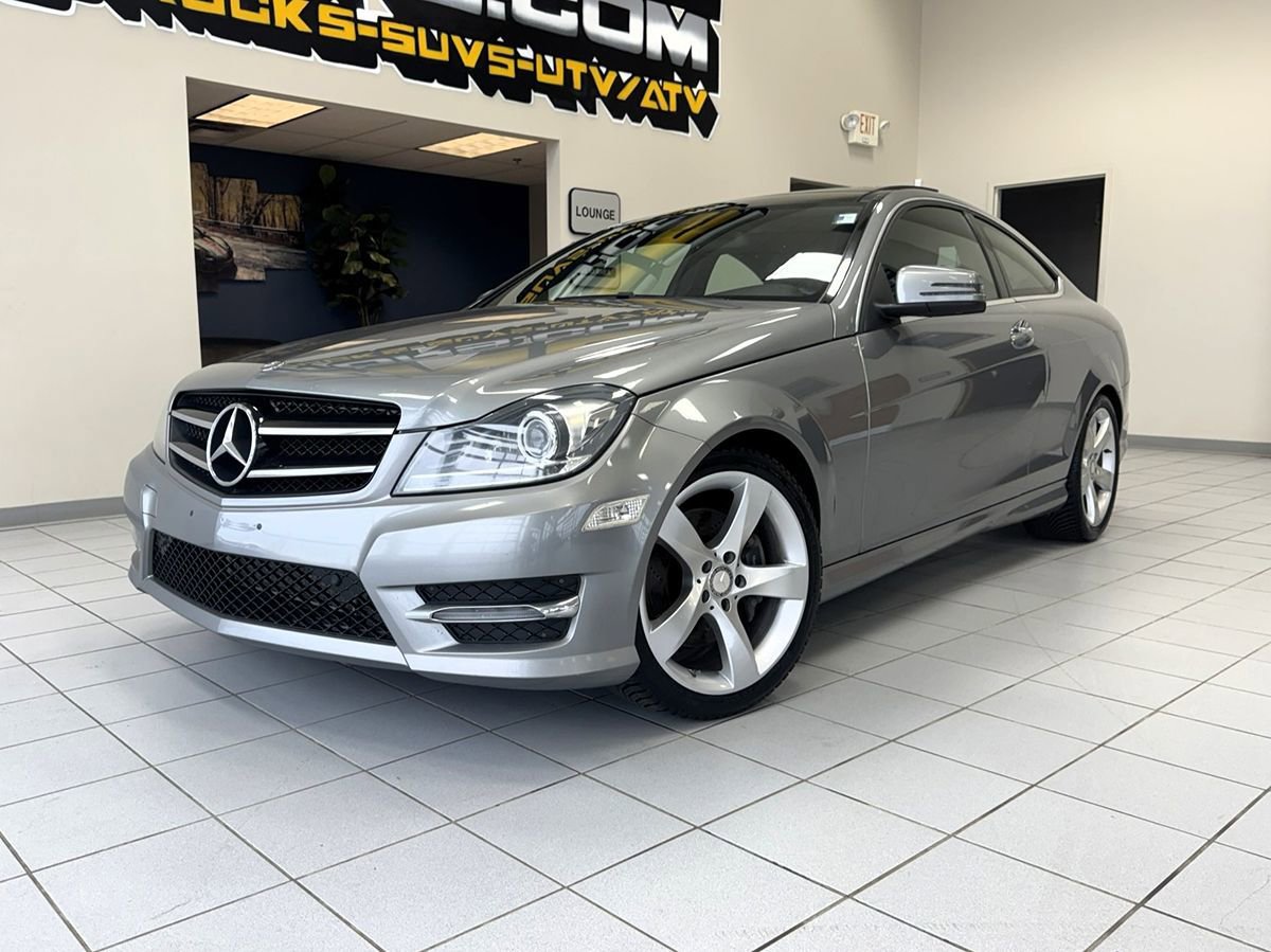 Used 2015 Mercedes-Benz C 350 4MATIC Coupe image 2