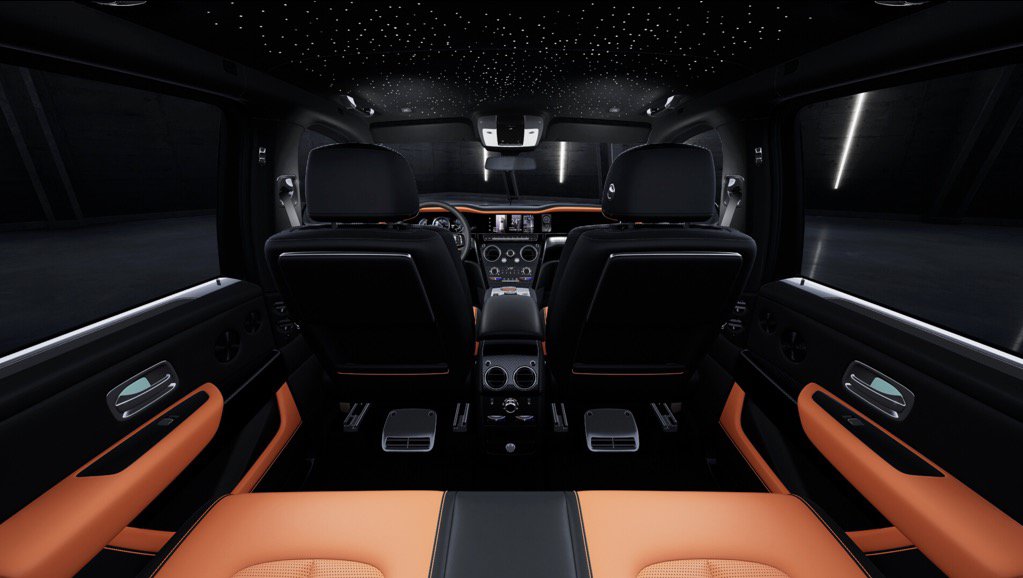 New 2027 Rolls-Royce Cullinan Black Badge AWD/4WD image 7