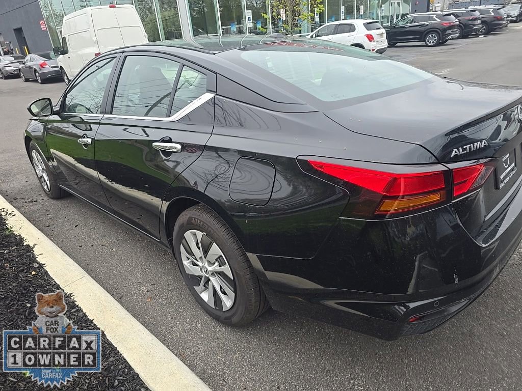 Used 2025 Nissan Altima 2.5 S FWD image 35