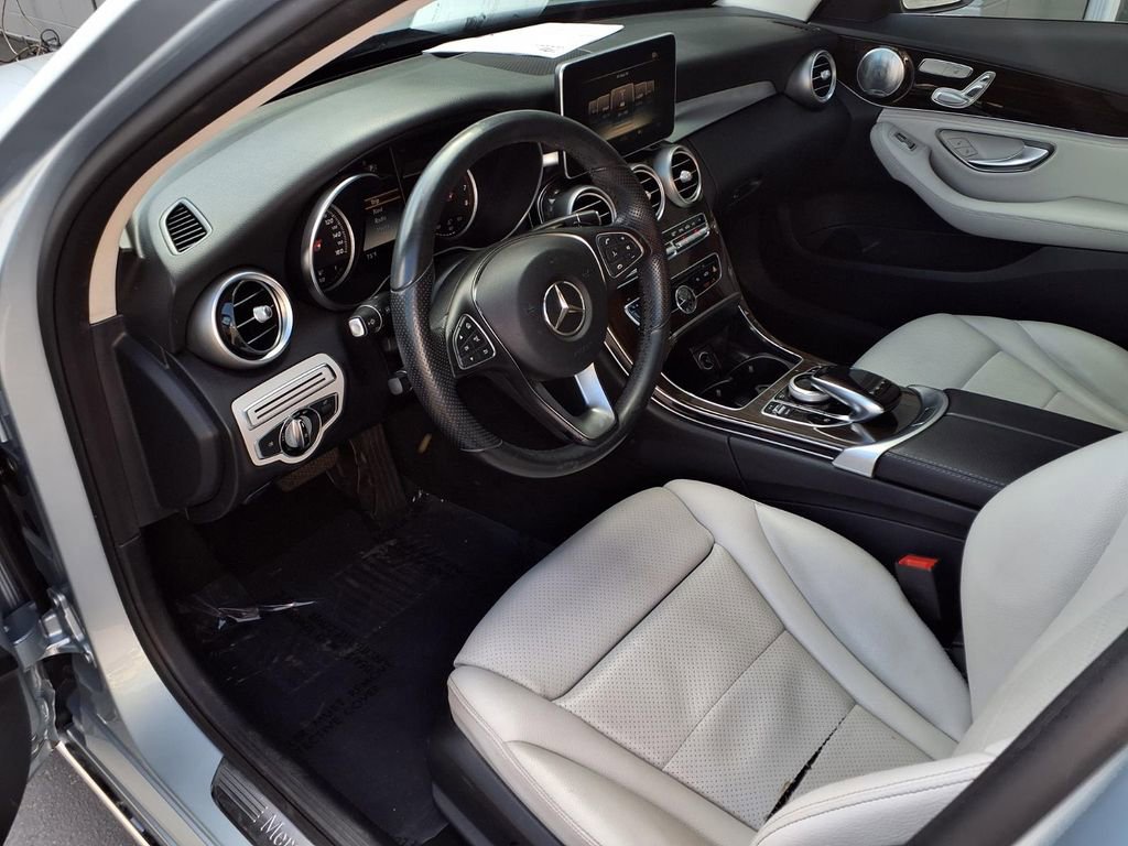 Used 2015 Mercedes-Benz C 300 Sedan image 15