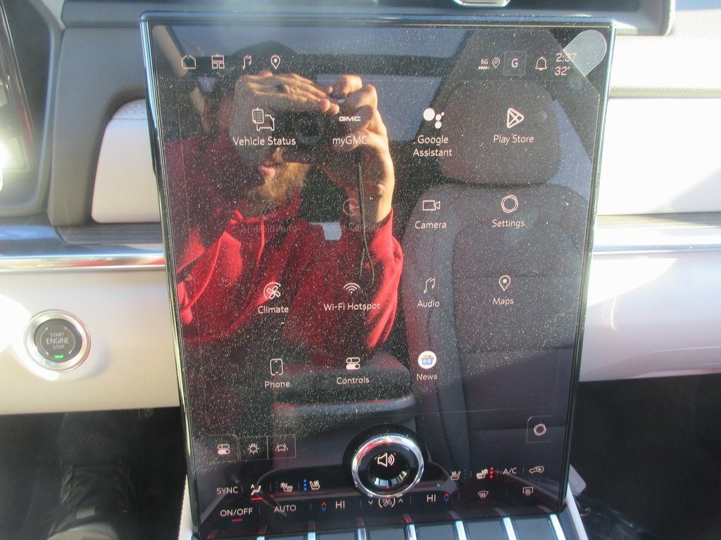 New 2026 GMC Terrain Denali image 17