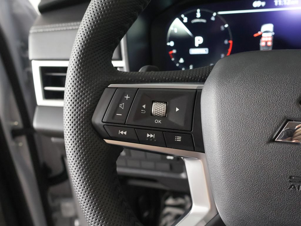 New 2026 Mitsubishi Outlander SE AWD/4WD image 41