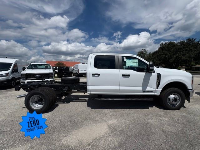 New 2026 Ford F350 4x4 Crew Cab DRW Super Duty image 2
