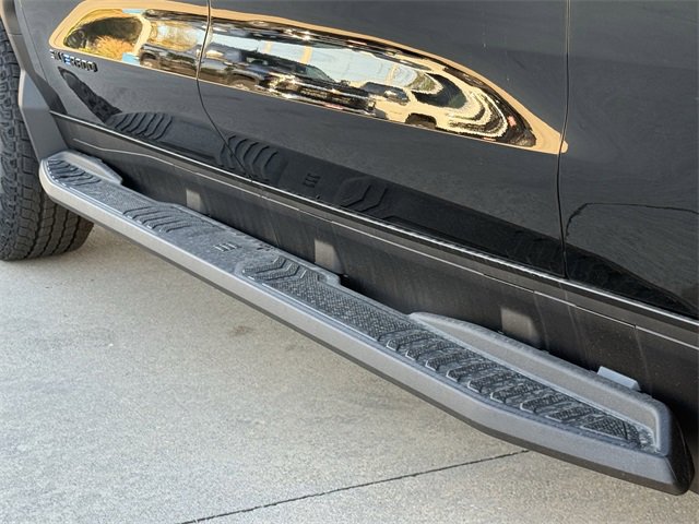 New 2026 Chevrolet Silverado EV Trail Boss w/ Premium Package image 9