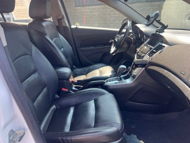 Used 2012 Chevrolet Cruze LTZ FWD image 11