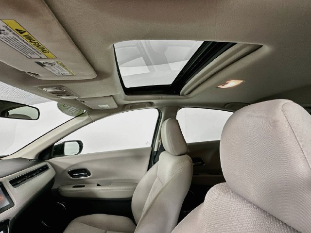 Used 2018 Honda HR-V EX image 18