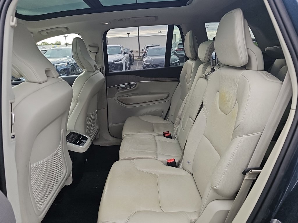 Used 2024 Volvo XC90 B6 Plus w/ Protection Package Premier AWD/4WD image 12