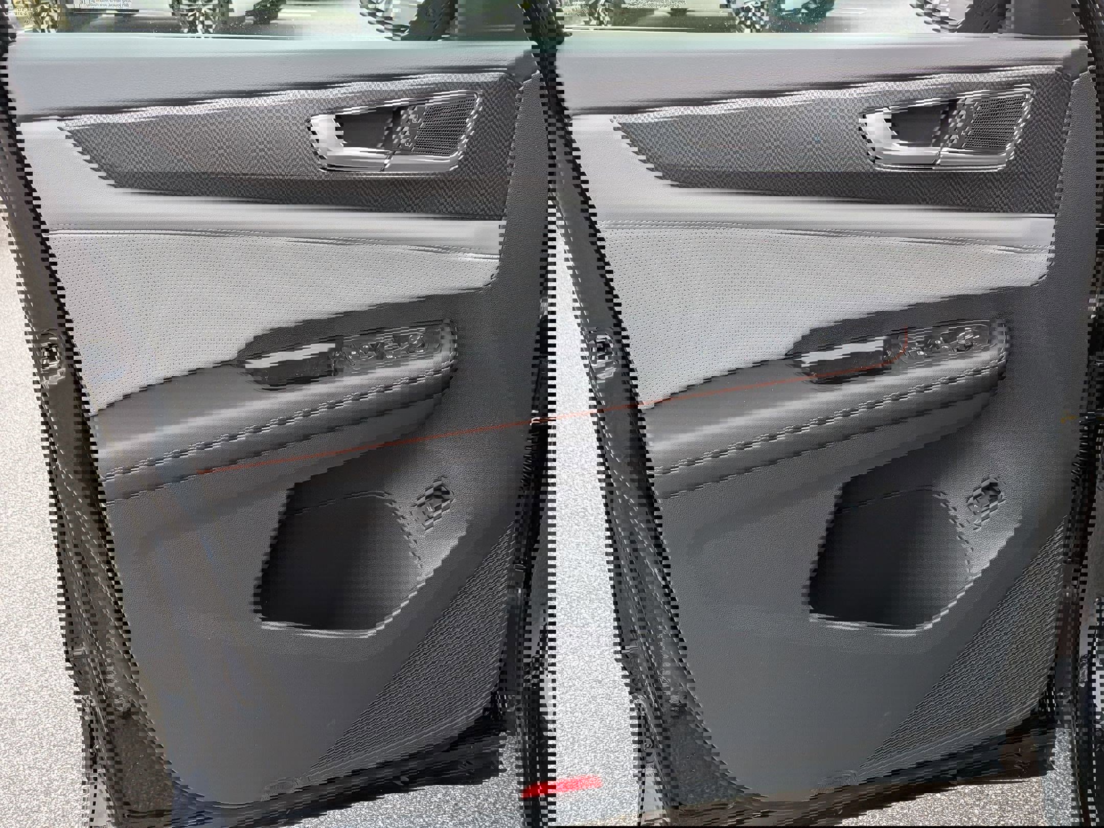 New 2026 Volkswagen Atlas Peak Edition image 11