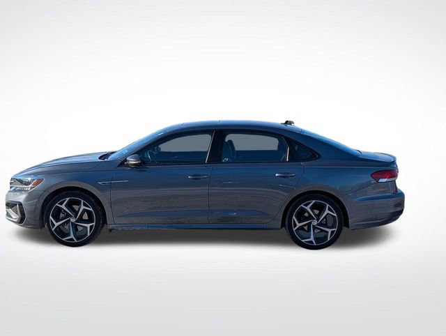 Used 2022 Volkswagen Passat 2.0T R-Line image 6