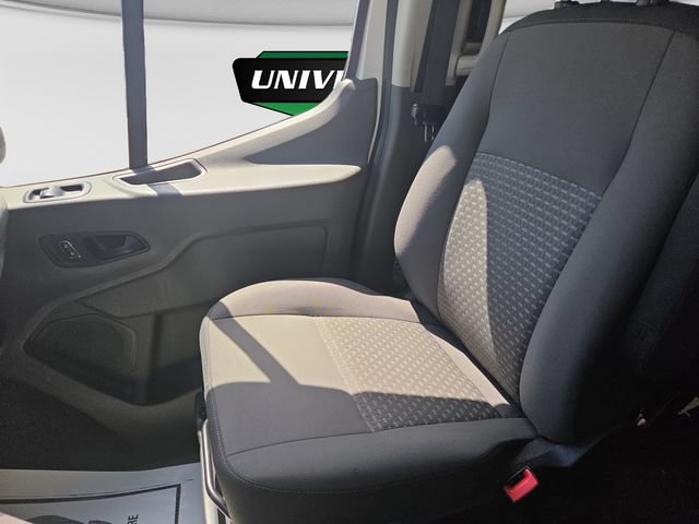 Used 2023 Ford Transit 350 XLT RWD image 12