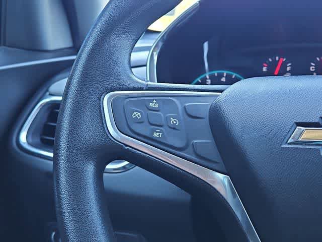 Used 2018 Chevrolet Equinox LT FWD image 39