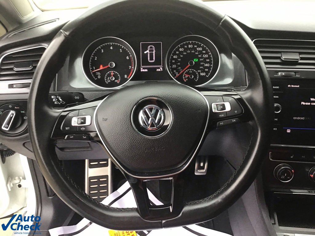 Used 2019 Volkswagen Golf Alltrack image 29
