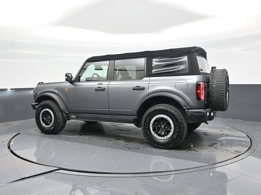 Used 2021 Ford Bronco Badlands image 4