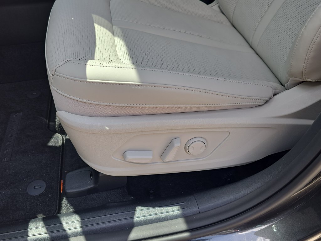 New 2026 Kia Sorento EX FWD image 22