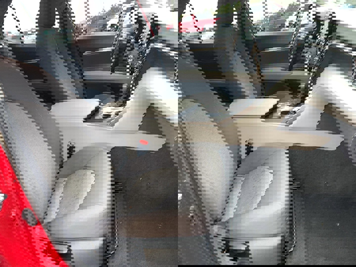 Used 2023 Toyota Camry LE image 24