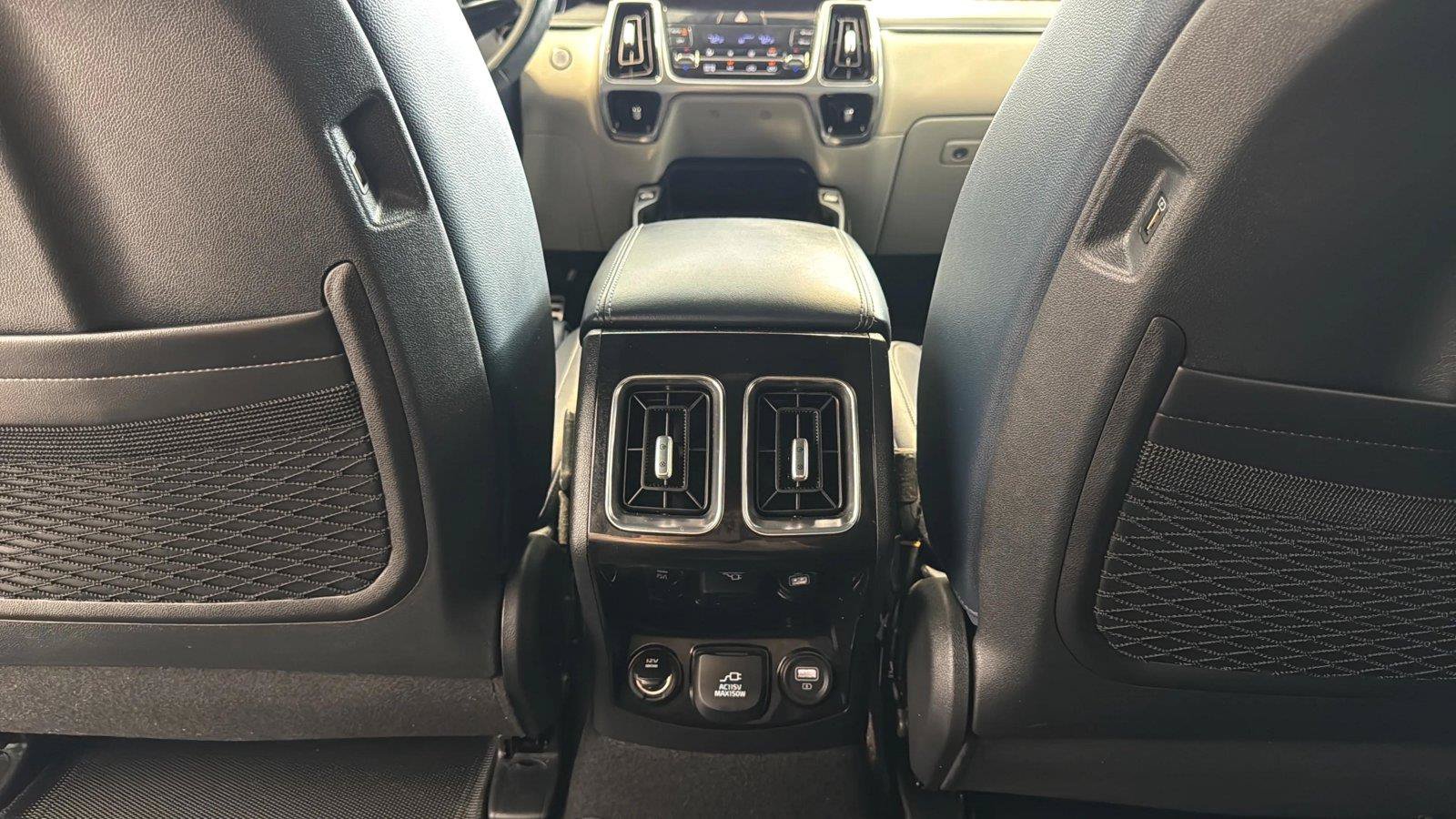 Used 2023 Kia Sorento SX Prestige AWD/4WD image 15