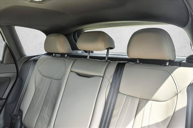 New 2026 Audi Q3 quattro 2.0T AWD/4WD image 22