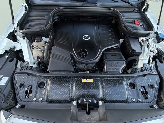 Used 2021 Mercedes-Benz GLS 450 4MATIC image 28
