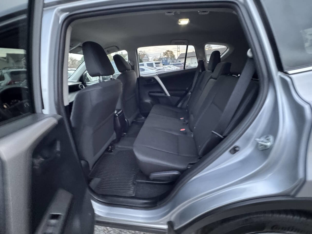 Used 2018 Toyota RAV4 LE w/ All Weather Liner Package image 45