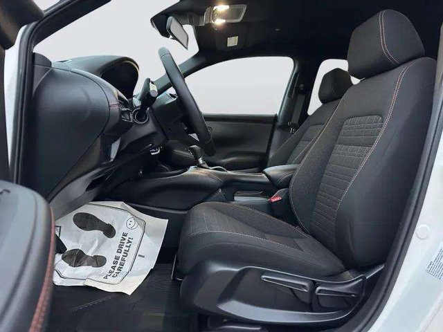 Certified 2025 Honda HR-V Sport image 27