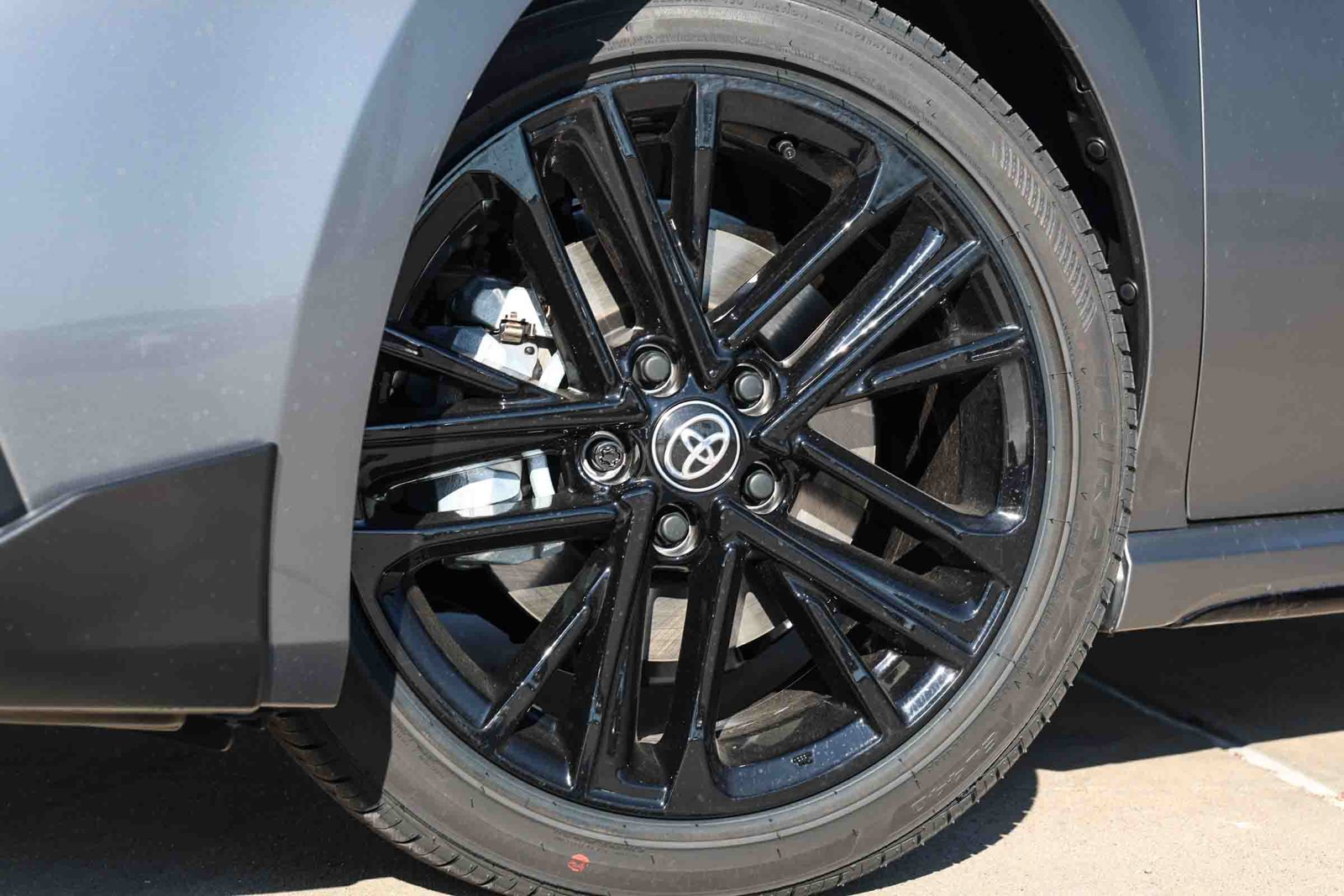 New 2026 Toyota Camry SE w/ Convenience Package FWD image 13