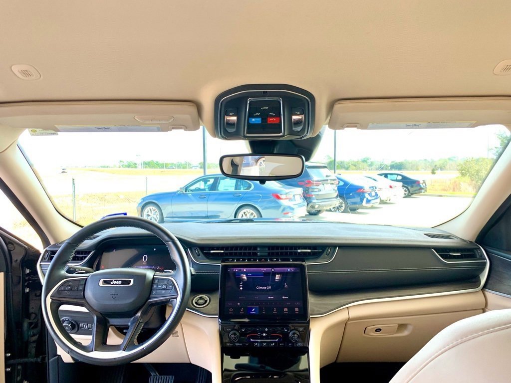 Used 2021 Jeep Grand Cherokee L Limited image 15